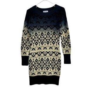 Jessica Simpson Black and Cream Patterned Dress